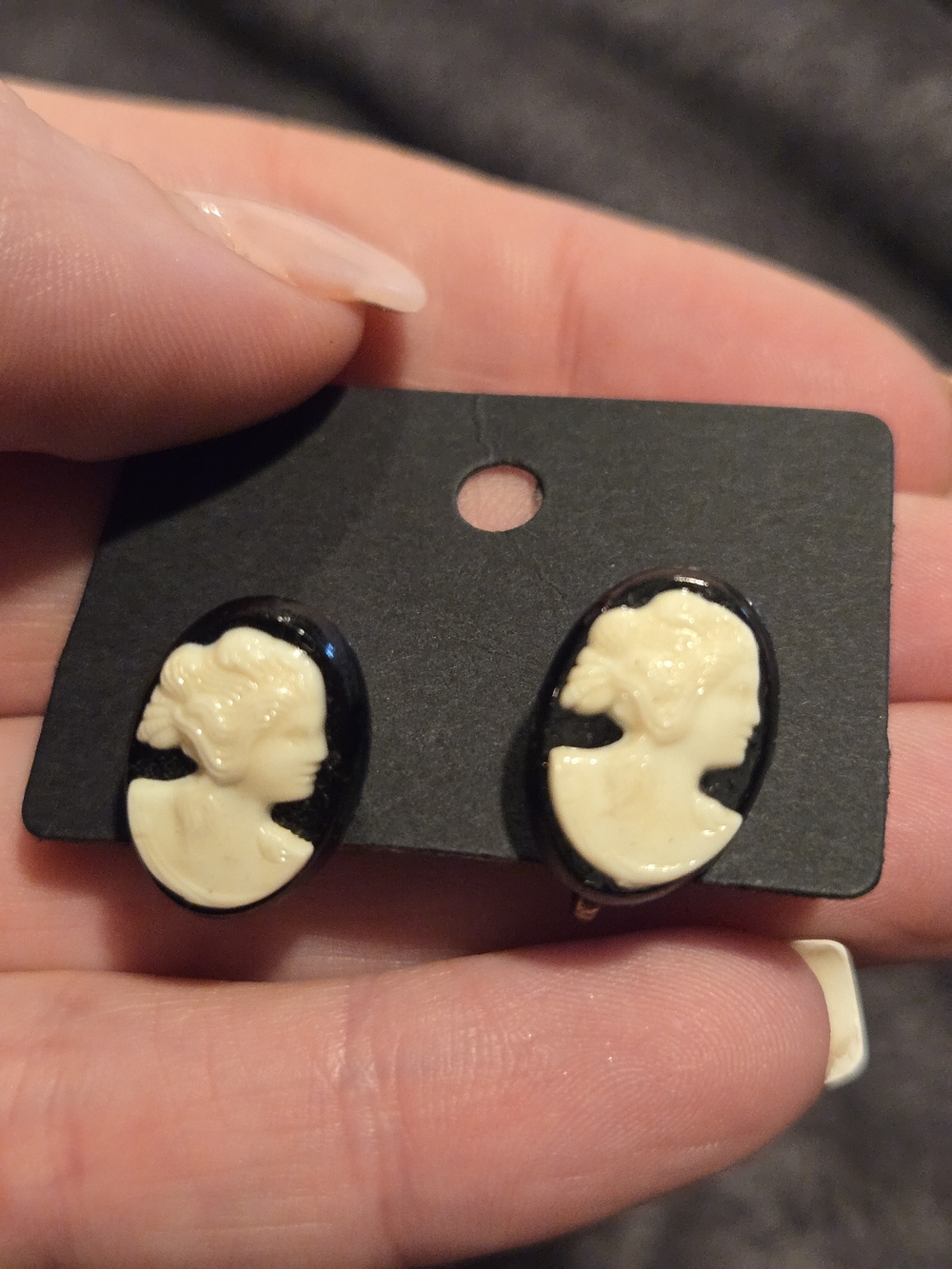 Vintage Black and Cream Cameo Profile Stud Earrings